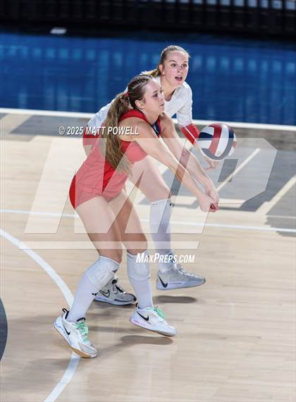 Thumbnail 3 in Seven Lakes vs Dawson (UIL 6A Volleyball Regional) photogallery.