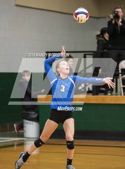 Thumbnail 3 in Milford vs. Illini Bluffs (IHSA 1A Super-Sectional Final) photogallery.