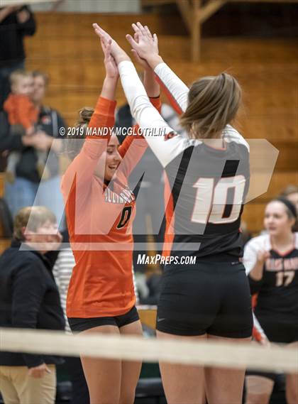 Thumbnail 3 in Milford vs. Illini Bluffs (IHSA 1A Super-Sectional Final) photogallery.
