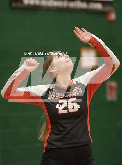 Thumbnail 3 in Milford vs. Illini Bluffs (IHSA 1A Super-Sectional Final) photogallery.