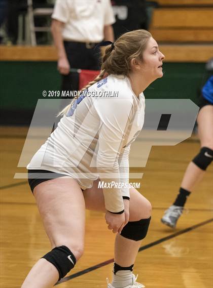 Thumbnail 1 in Milford vs. Illini Bluffs (IHSA 1A Super-Sectional Final) photogallery.