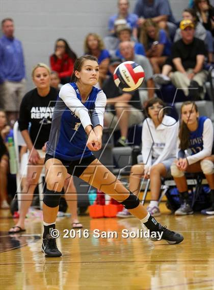 Thumbnail 3 in Blue Valley West vs. Northwest photogallery.