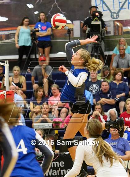 Thumbnail 2 in Blue Valley West vs. Northwest photogallery.