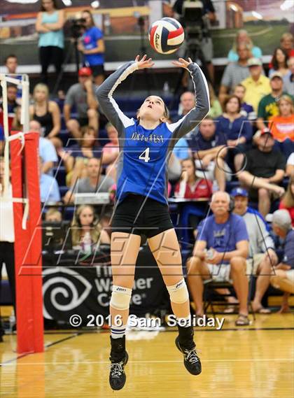 Thumbnail 3 in Blue Valley West vs. Northwest photogallery.