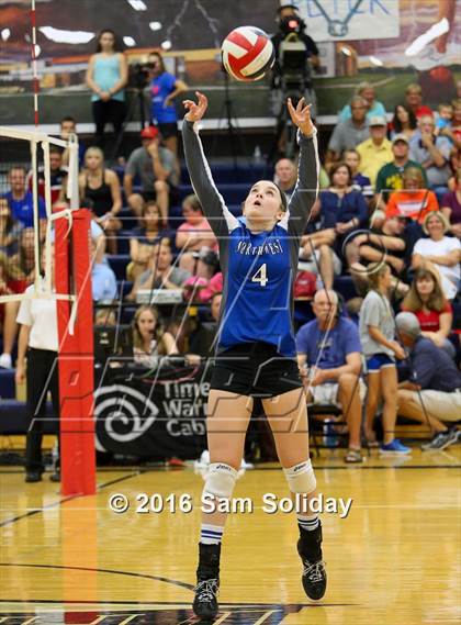 Thumbnail 3 in Blue Valley West vs. Northwest photogallery.