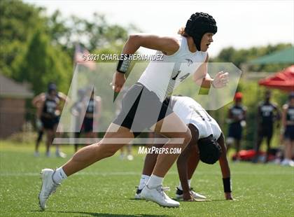 Thumbnail 2 in Johnson vs Tompkins (7 on 7 State Qualifying Tournament) photogallery.