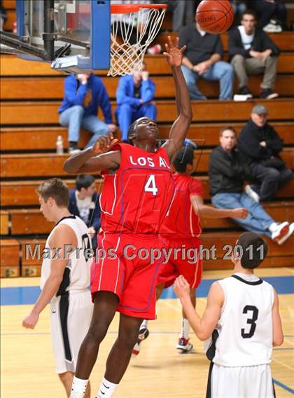 Thumbnail 2 in Aliso Niguel vs. Los Alamitos (OC North/South Challenge) photogallery.