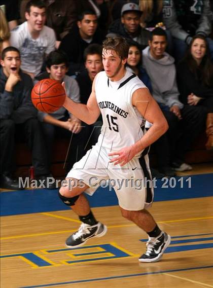 Thumbnail 2 in Aliso Niguel vs. Los Alamitos (OC North/South Challenge) photogallery.