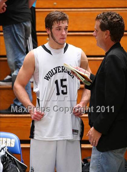 Thumbnail 1 in Aliso Niguel vs. Los Alamitos (OC North/South Challenge) photogallery.