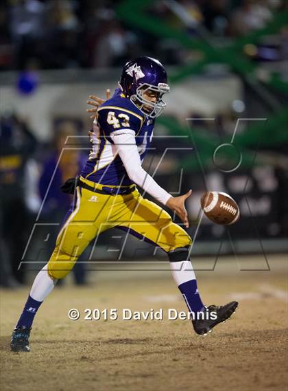 Thumbnail 3 in Narbonne @ Ridgeview (CIF SoCal Regional 1-A Division Final) photogallery.