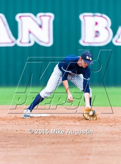 Thumbnail 2 in Lone Star @ Centennial photogallery.