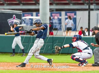 Thumbnail 3 in Lone Star @ Centennial photogallery.