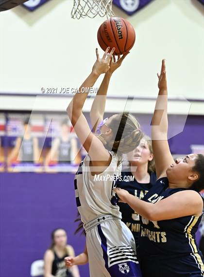 Thumbnail 3 in Saint Mary's Hall vs Regents photogallery.