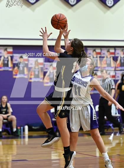 Thumbnail 2 in Saint Mary's Hall vs Regents photogallery.
