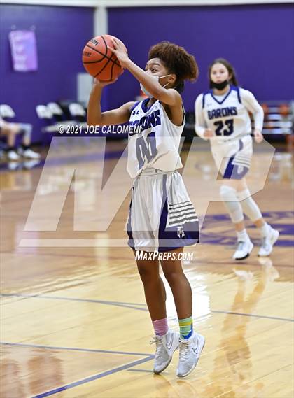 Thumbnail 3 in Saint Mary's Hall vs Regents photogallery.