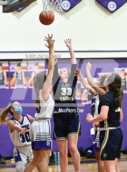 Thumbnail 3 in Saint Mary's Hall vs Regents photogallery.