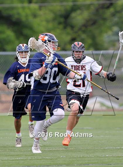 Thumbnail 1 in Lincoln Rampage vs. West Des Moines Valley (Nebraska/Iowa State Semifinal) photogallery.
