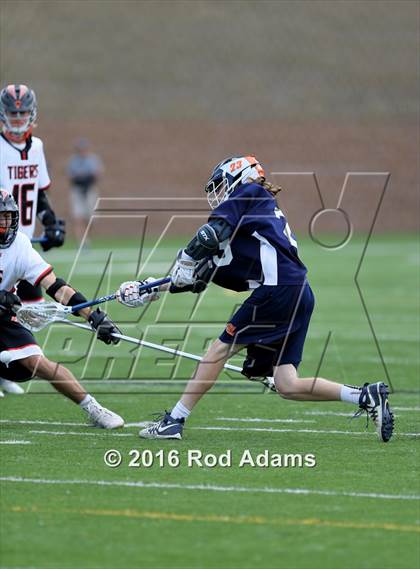 Thumbnail 2 in Lincoln Rampage vs. West Des Moines Valley (Nebraska/Iowa State Semifinal) photogallery.