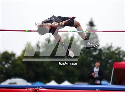 Thumbnail 3 in CIF Central Section Masters Track & Field Championships photogallery.
