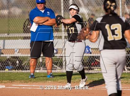 Thumbnail 1 in Sierra @ Enochs photogallery.