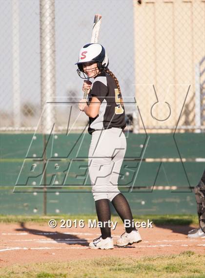 Thumbnail 2 in Sierra @ Enochs photogallery.