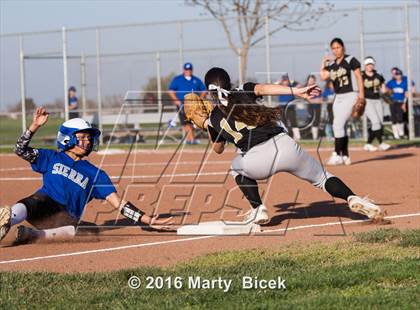 Thumbnail 3 in Sierra @ Enochs photogallery.