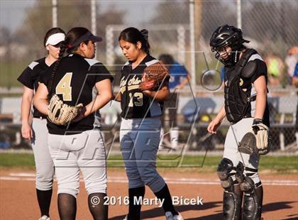 Thumbnail 1 in Sierra @ Enochs photogallery.