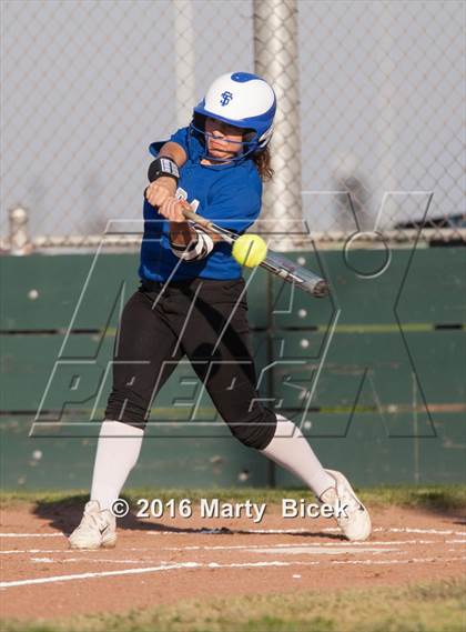 Thumbnail 3 in Sierra @ Enochs photogallery.