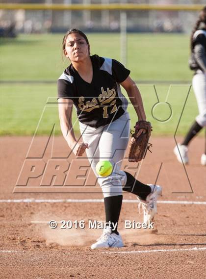 Thumbnail 1 in Sierra @ Enochs photogallery.