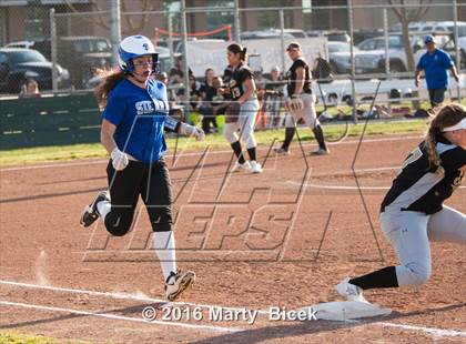 Thumbnail 3 in Sierra @ Enochs photogallery.