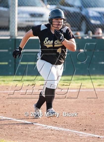 Thumbnail 1 in Sierra @ Enochs photogallery.