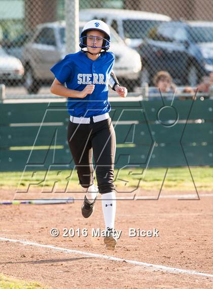 Thumbnail 3 in Sierra @ Enochs photogallery.