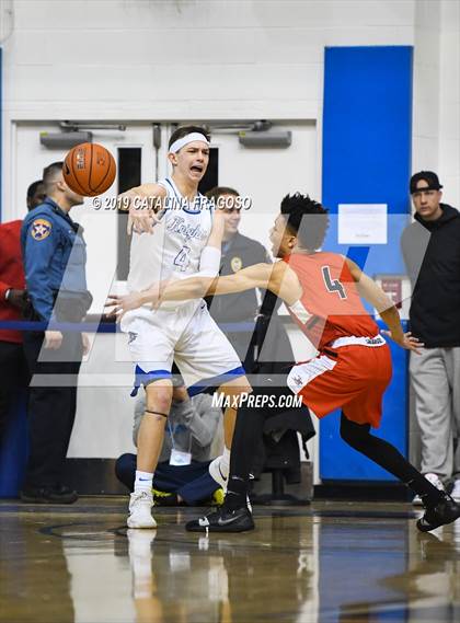 Thumbnail 1 in Long Island Lutheran vs. Gill St. Bernard's (Metro Classic) photogallery.