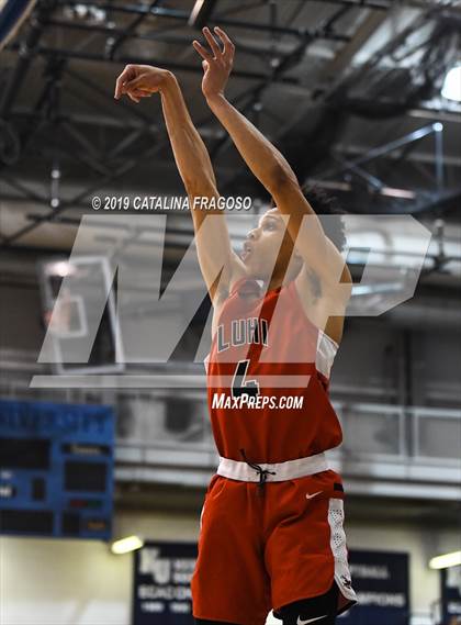 Thumbnail 3 in Long Island Lutheran vs. Gill St. Bernard's (Metro Classic) photogallery.
