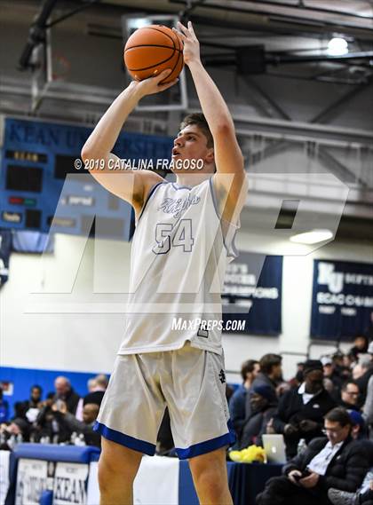 Thumbnail 2 in Long Island Lutheran vs. Gill St. Bernard's (Metro Classic) photogallery.