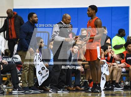 Thumbnail 1 in Long Island Lutheran vs. Gill St. Bernard's (Metro Classic) photogallery.