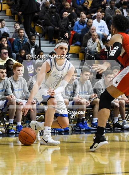 Thumbnail 1 in Long Island Lutheran vs. Gill St. Bernard's (Metro Classic) photogallery.