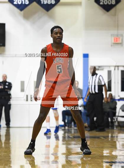 Thumbnail 2 in Long Island Lutheran vs. Gill St. Bernard's (Metro Classic) photogallery.