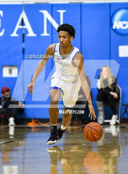 Thumbnail 3 in Long Island Lutheran vs. Gill St. Bernard's (Metro Classic) photogallery.