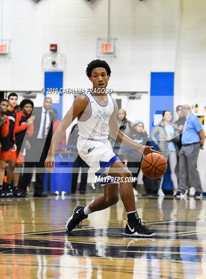 Thumbnail 3 in Long Island Lutheran vs. Gill St. Bernard's (Metro Classic) photogallery.