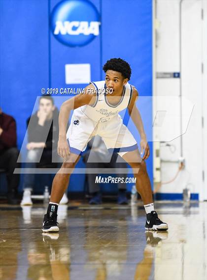 Thumbnail 2 in Long Island Lutheran vs. Gill St. Bernard's (Metro Classic) photogallery.
