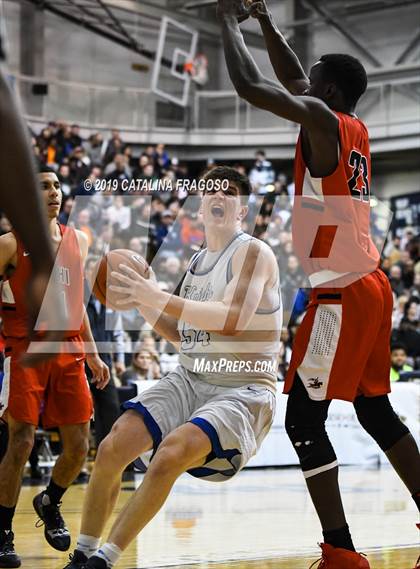 Thumbnail 2 in Long Island Lutheran vs. Gill St. Bernard's (Metro Classic) photogallery.