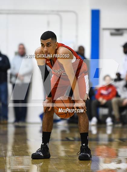 Thumbnail 2 in Long Island Lutheran vs. Gill St. Bernard's (Metro Classic) photogallery.