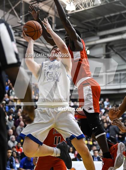 Thumbnail 3 in Long Island Lutheran vs. Gill St. Bernard's (Metro Classic) photogallery.