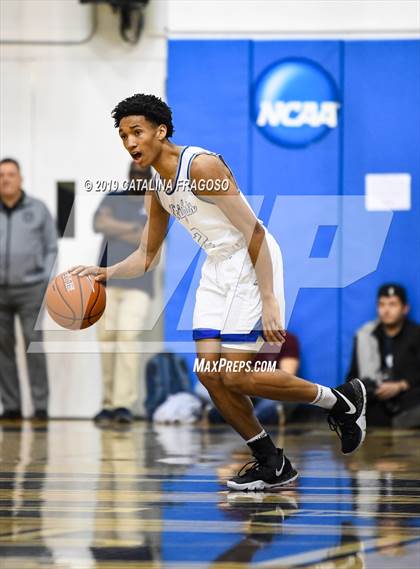 Thumbnail 3 in Long Island Lutheran vs. Gill St. Bernard's (Metro Classic) photogallery.