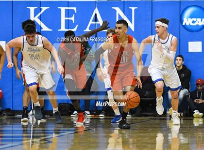 Thumbnail 2 in Long Island Lutheran vs. Gill St. Bernard's (Metro Classic) photogallery.