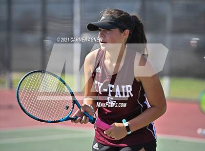 Thumbnail 2 in Cypress Woods vs. Cy-Fair photogallery.