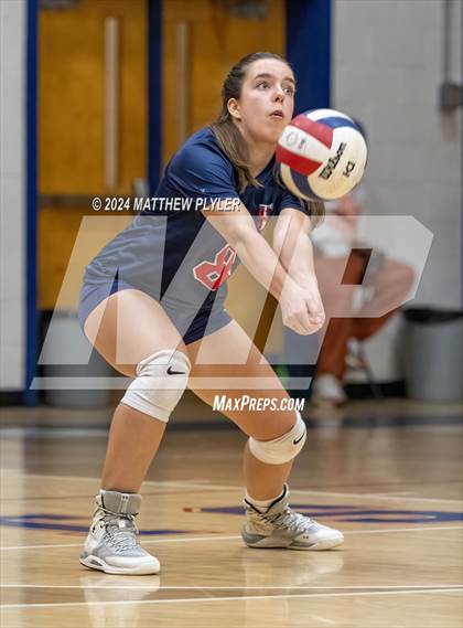 Thumbnail 1 in Scotland @ Terry Sanford photogallery.