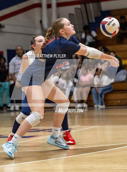 Thumbnail 3 in Scotland @ Terry Sanford photogallery.