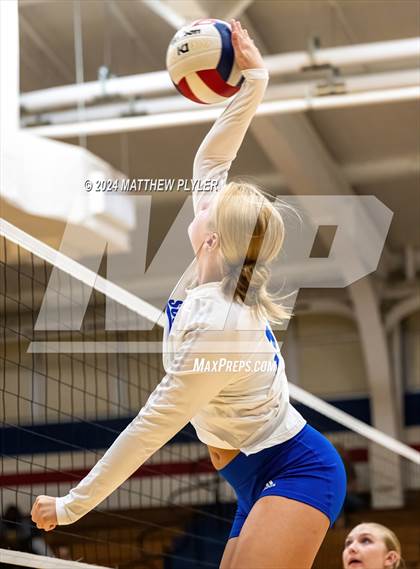 Thumbnail 1 in Scotland @ Terry Sanford photogallery.